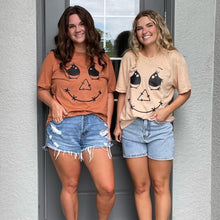 Load image into Gallery viewer, Scarecrow T-Shirt