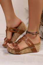 Load image into Gallery viewer, Sara Leather Wedge Platform Slippers
